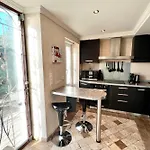 Villa Golfe Juan - 4 People - Sea View - Garden